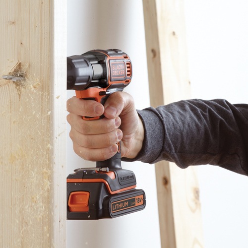 Black and Decker - 18V    Autoselect  Autosense  1     - ASD184K