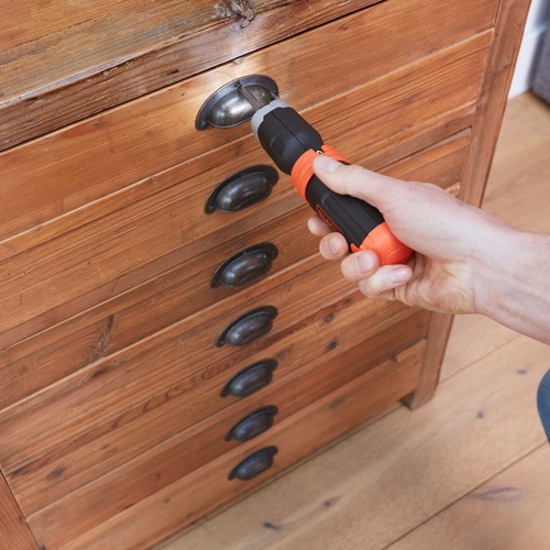 Black and Decker - 6V      - BCF601C