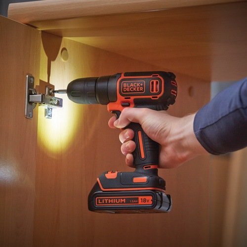 Black and Decker - 18V      200mA - BDCD18