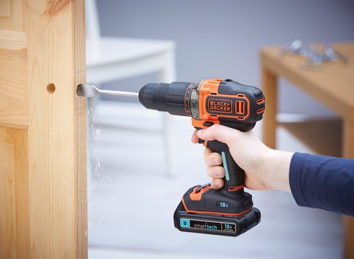 Black and Decker - 18V Lithiumion Smart Tech   - BDCHD18KST
