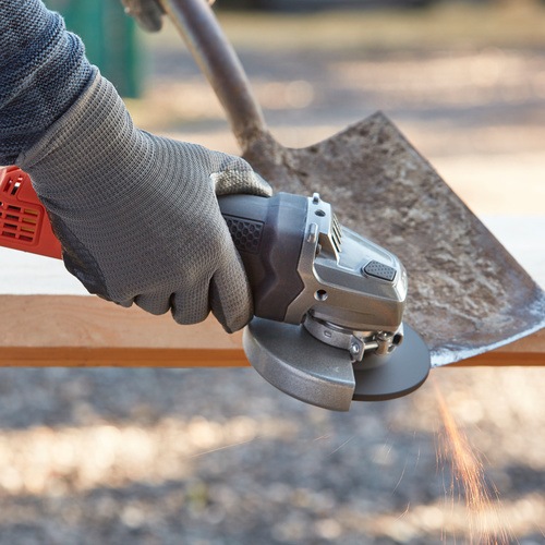 Black and Decker - 900W 115MM   - BEG210