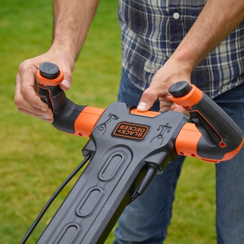 Black and Decker -   1800W 42cm   EasySteer - BEMW481ES