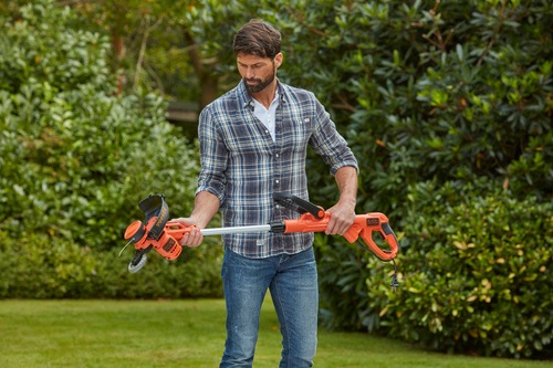 Black and Decker -   550W AFS Strimmer 30cm - BESTA530