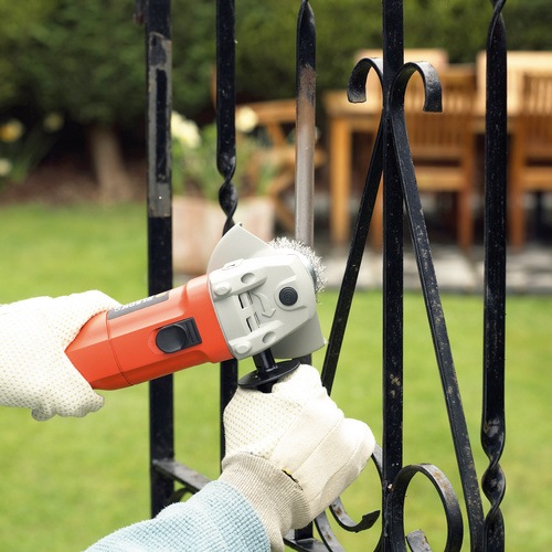 Black and Decker - 710W 115mm     3  - CD115KAX
