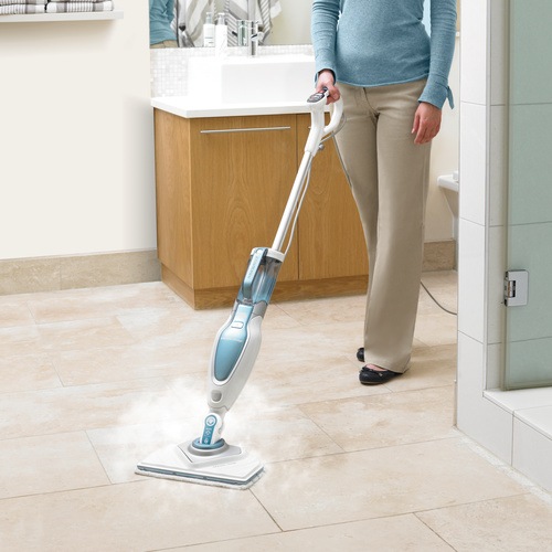 Black and Decker - 1600W Steammop  Deluxe - FSM1630