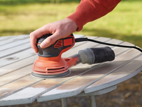 Black and Decker - 240W       - KA199