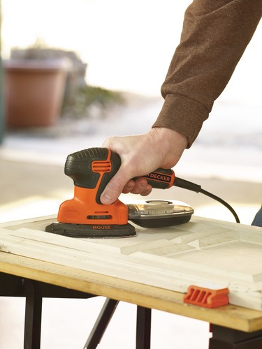 Black and Decker - 120W  Mouse        6  - KA2000