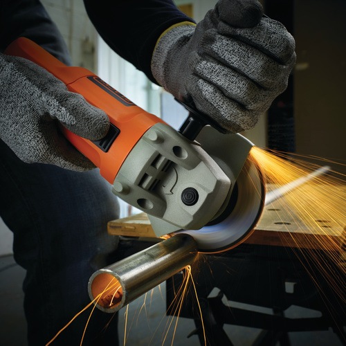 Black and Decker - 750w 115mm   - KG115