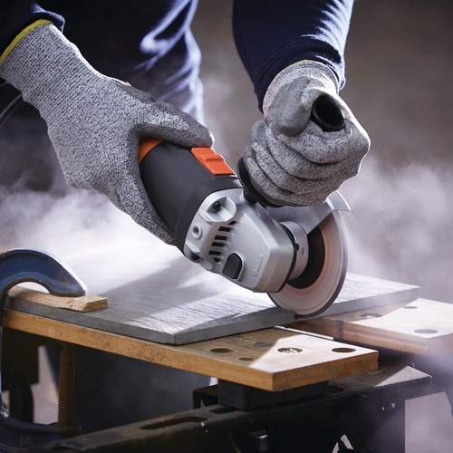 Black and Decker - 900w 115mm   - KG911