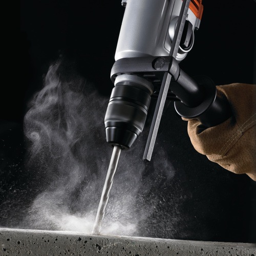 Black and Decker - 850W   2  - KR8542BK