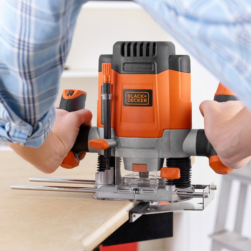 Black and Decker - 1200W   635mm     - KW1200EKA
