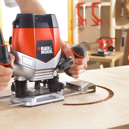 Black and Decker - 1200W 14   5  - KW900E