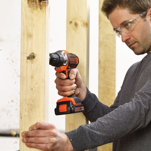 Black and Decker - 18V Multievo    2  - MT218KB