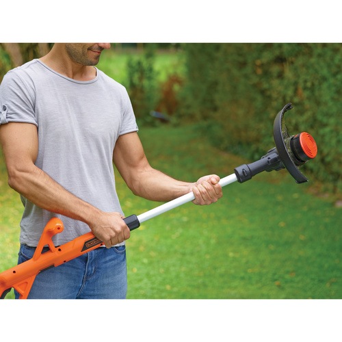 Black and Decker - 18V 25CM AFS   - ST1823