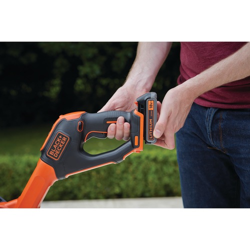 Black and Decker -  18V 28CM    1A  - STC1820EPCF