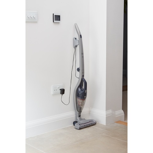 Black and Decker - 18V 21   Stick    - SVB520JW